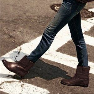 Frye Anna shortie pull on booties dark brown 7.5